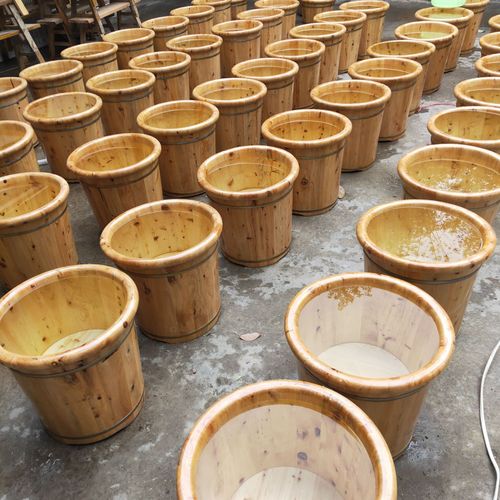 40cm高香柏木圆边加盖凳泡脚桶足浴盆洗脚木桶厂家直供批发木制品